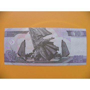 bankovka  10 wonů Severní Korea  2002