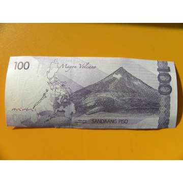 bankovka 100 peso Filipíny/2016 - série JM