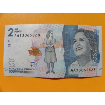bankovka 2000 kolumbijských pesos/2015