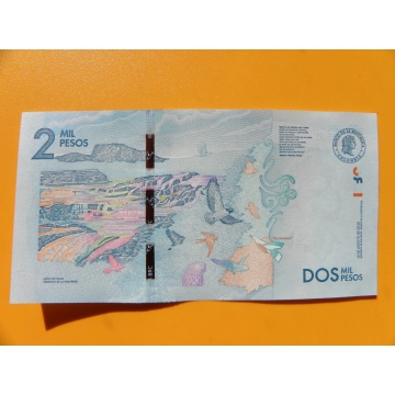 bankovka 2000 kolumbijských pesos/2015