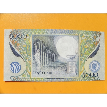 bankovka 5000 kolumbijských pesos/2004