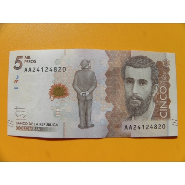 bankovka 5000 kolumbijských pesos/2015