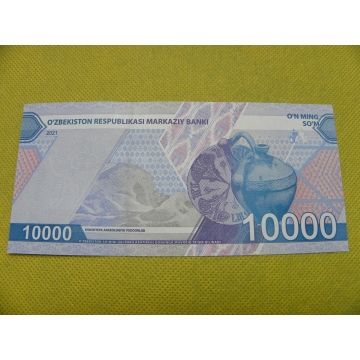 bankovka 10 000 somů/2021