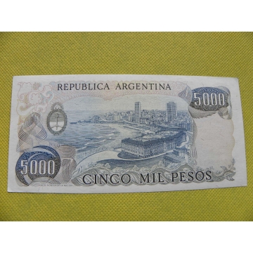 bankovka  5000 pesos - 1977-83