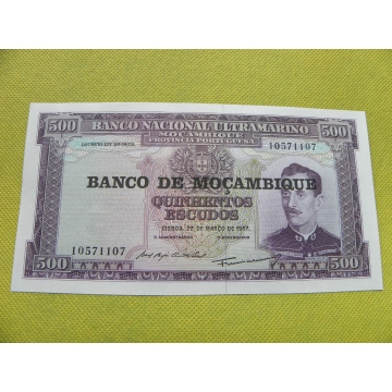 bankovka  500 escudos - 1967