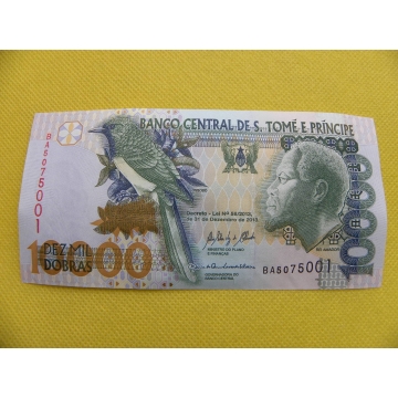 bankovka 10000 dobras - Saint Thomas a Prince 2013 /UNC