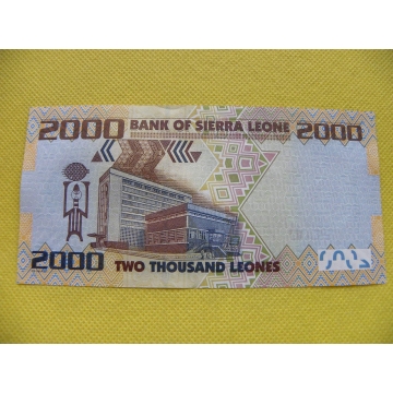 bankovka 2000 leones  Sierra Leone 2021/UNC 