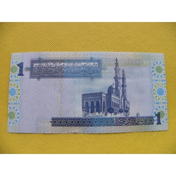 bankovka 1 dinar Libye 2004 /UNC