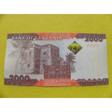 bankovka 2000 šilinků Tanzania 2020 /UNC
