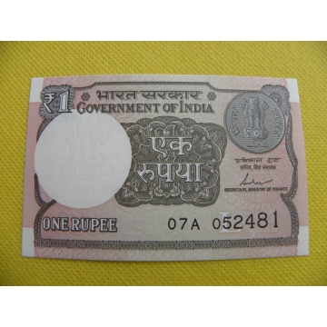 bankovka 1 rupee Indie 2017  /UNC
