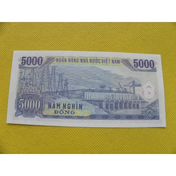 bankovka 5000 dong Vietnam 1991 /UNC