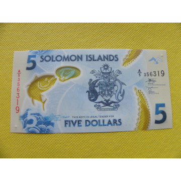 bankovka 5 dollars...