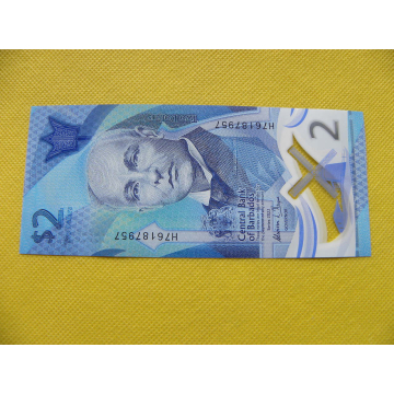 bankovka  2 dollars...