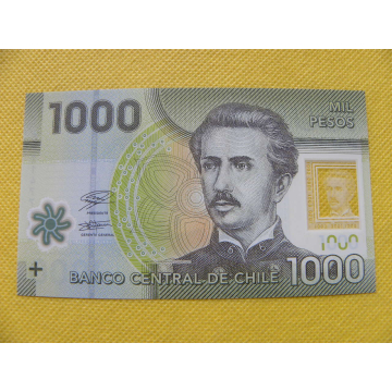 bankovka 1000 pesos Chile...