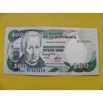 bankovka 200 pesos Kolumbie...