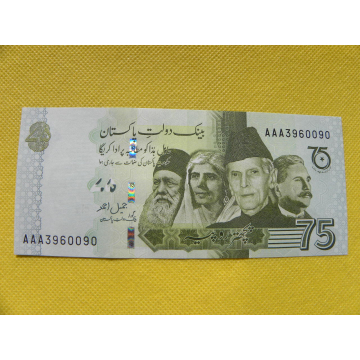 bankovka 75 rupees Pakistán...