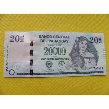 bankovka 20 000 guaranies...