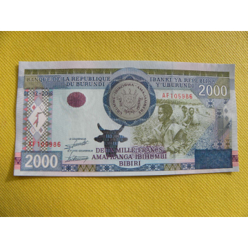 bankovka 2000 francs...